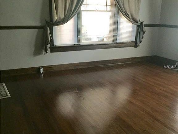 4th image of 140 W Michigan Ave APT 2