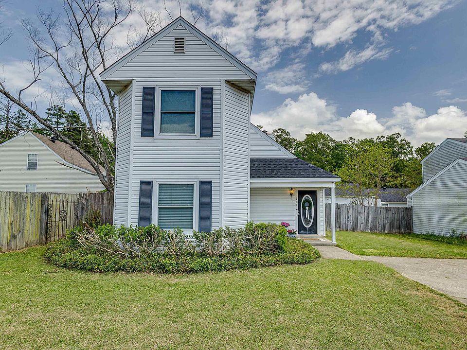 1st image of 101 Sonoma Cir