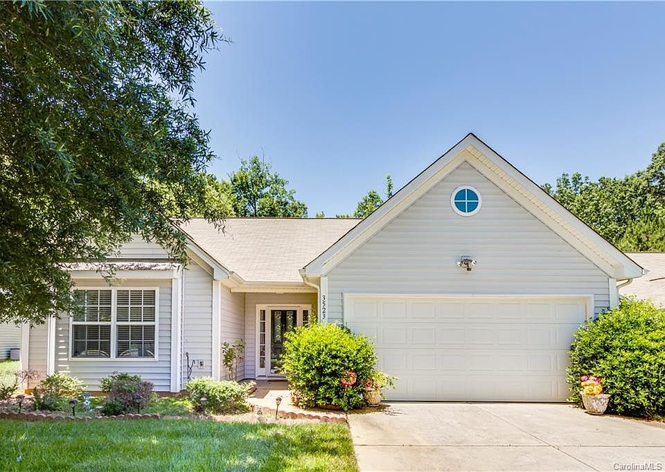 1st image of 3523 Yorkshire Ct #712