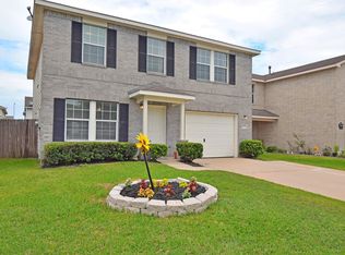 12531 Aarons Way Dr, Houston, TX 77066