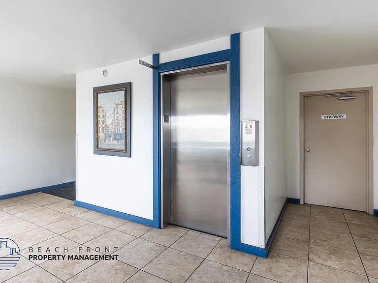 3415 Linden Ave. — Photo 15