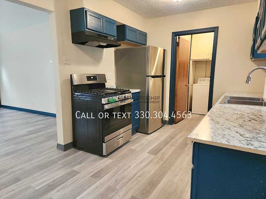 1st image of 2444 Ogden Ave