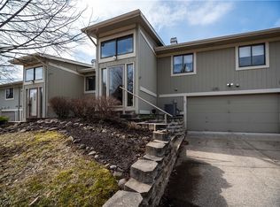 7182 N Brewster Pl, Painesville, OH 44077