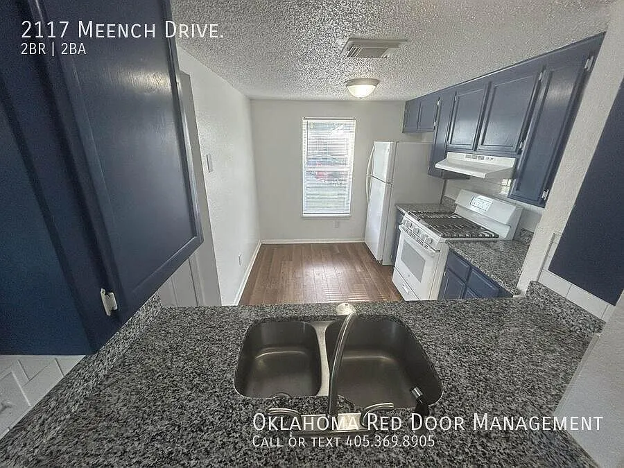 2 bed, 823 sqft, $1,275 — Photo 3