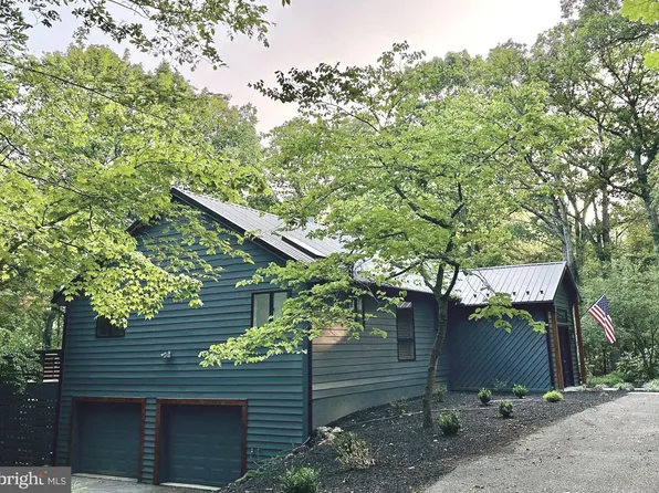 228 Rising Sun Rd, Hedgesville, WV 25427