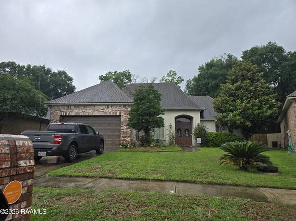 111 Dogleg Dr, Broussard, LA 70518