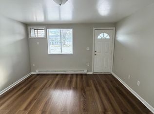 131 Cosey Beach Rd #A6, East Haven, CT 06512