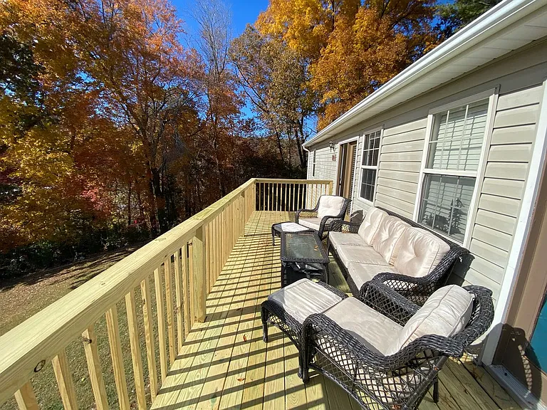 220 T F Kirkpatrick Way #D — Photo 7