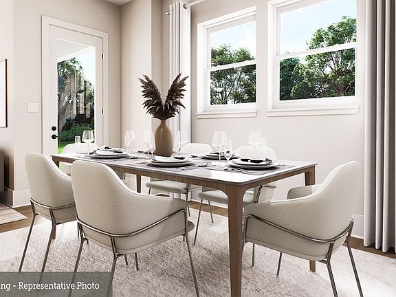 The Amaryllis - Dining