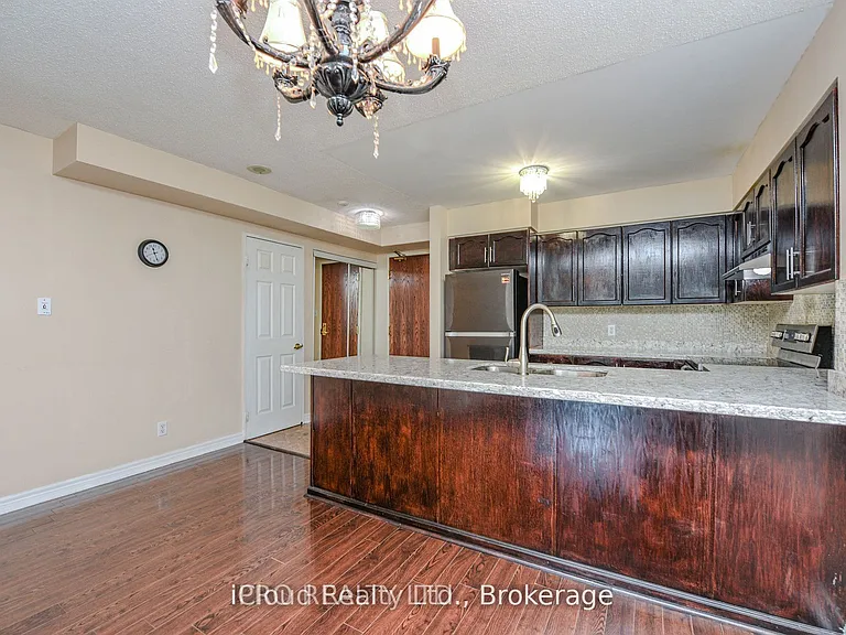 156 Enfield Pl #302 — Photo 11