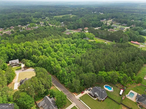 116 Cambridge Woods Dr, McDonough, GA 30252