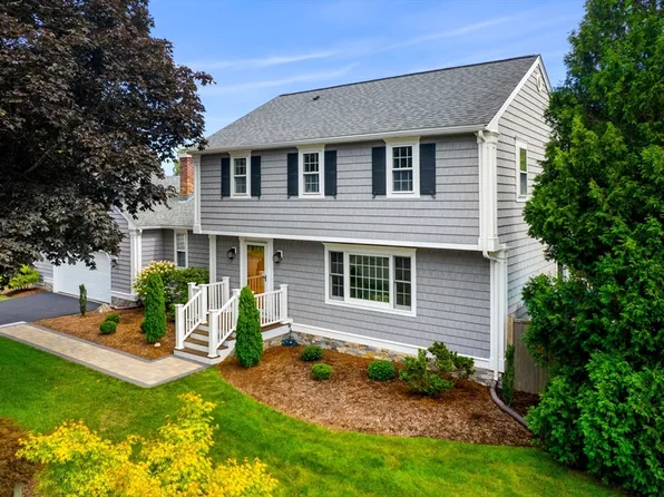 3 Riverview Dr, Newburyport, MA 01950