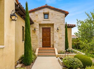 176 Ocean View Ave, Carpinteria, CA 93013