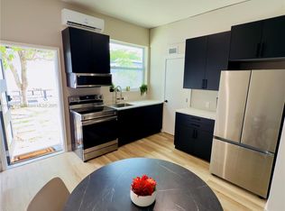 220 NW 126th St, North Miami, FL 33168