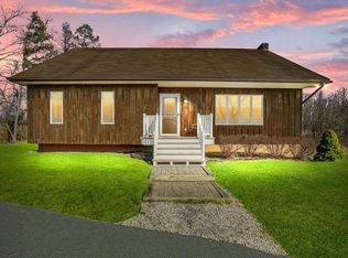 97 Dekay Rd, Warwick, NY 10990