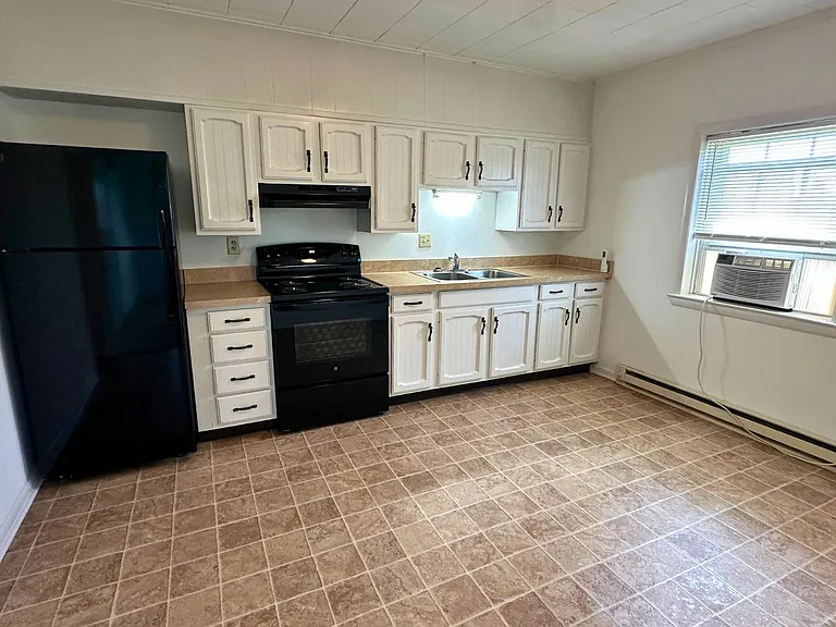 58 Galenson Ln #1 — Photo 7