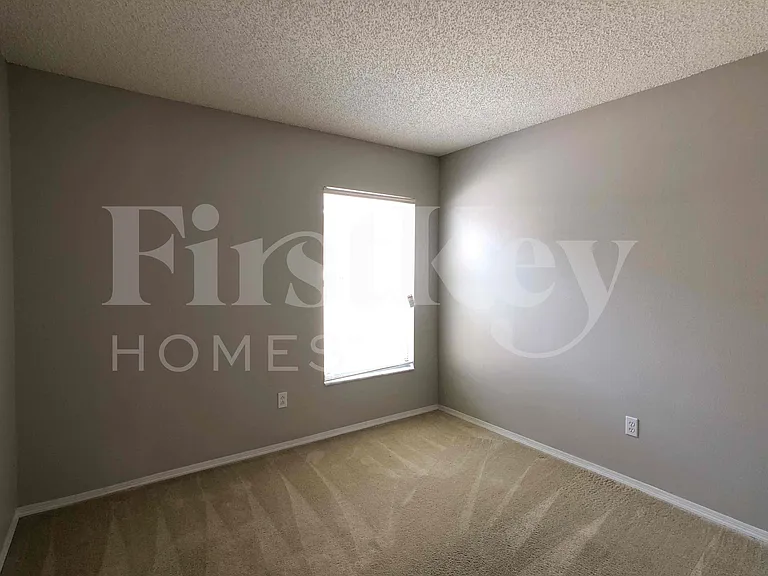 9801 Morris Glen Way — Photo 14