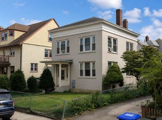 104 Perkins St, Jamaica Plain, MA 02130