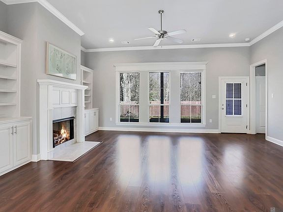 5th image of 14418 Sterling Oaks Dr