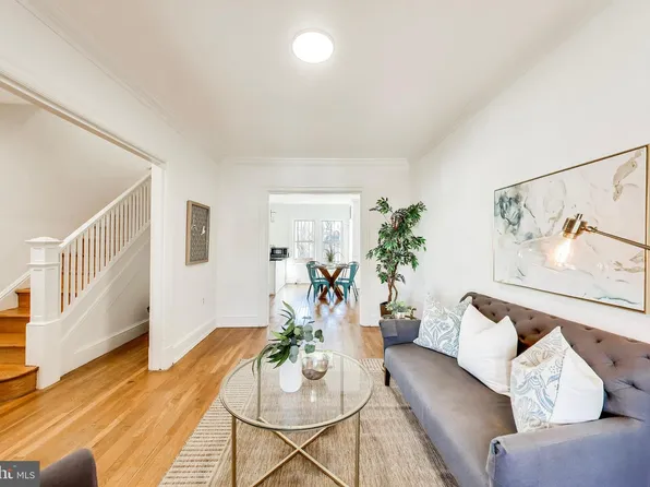 736 Girard St NW, Washington, DC 20001