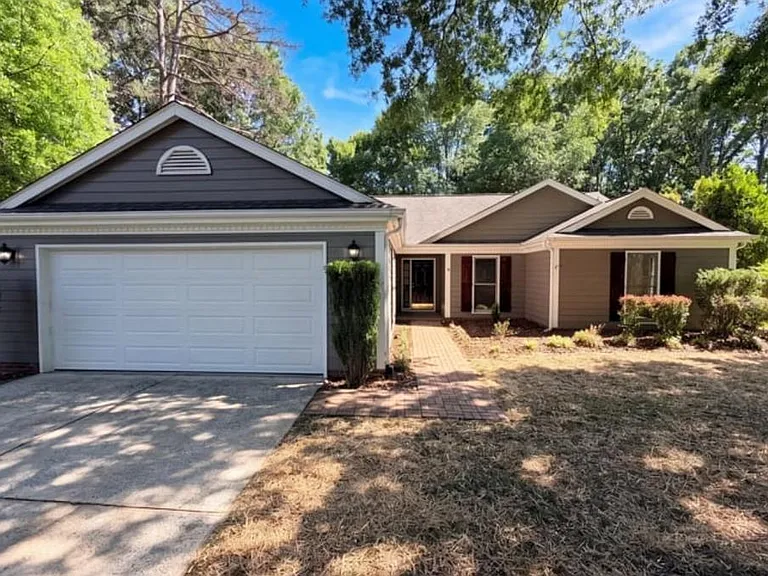 13628 Tynecastle Ln — Photo 1
