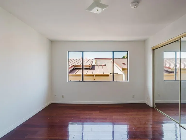 1134 Campbell St #307 — Photo 26