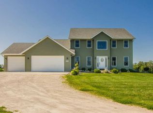 18825 Marquette Rd, Reedsville, WI 54230