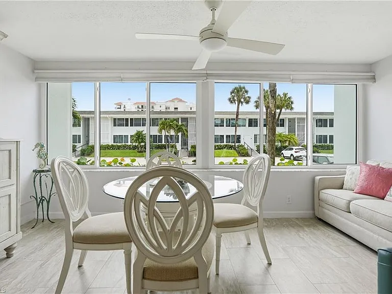 1065 Gulf Shore Blvd N #108 — Photo 14