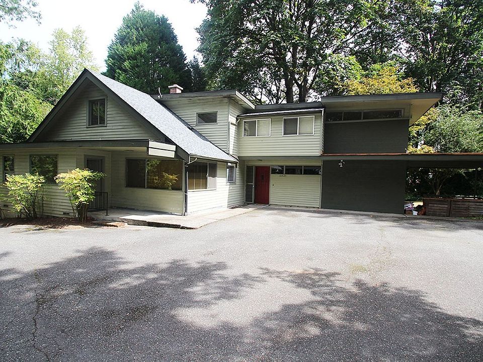 1st image of 10425 NE 124th St