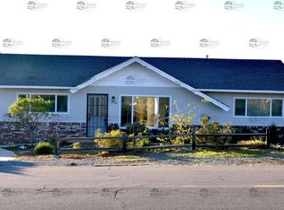 232 Hill Dr, Vista, CA 92083