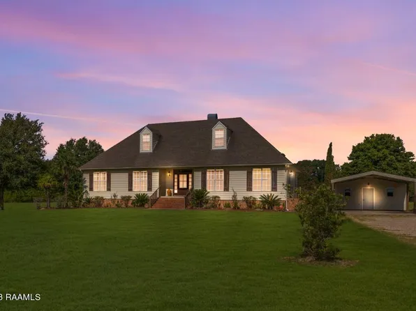 631 Simon Rd, Youngsville, LA 70592