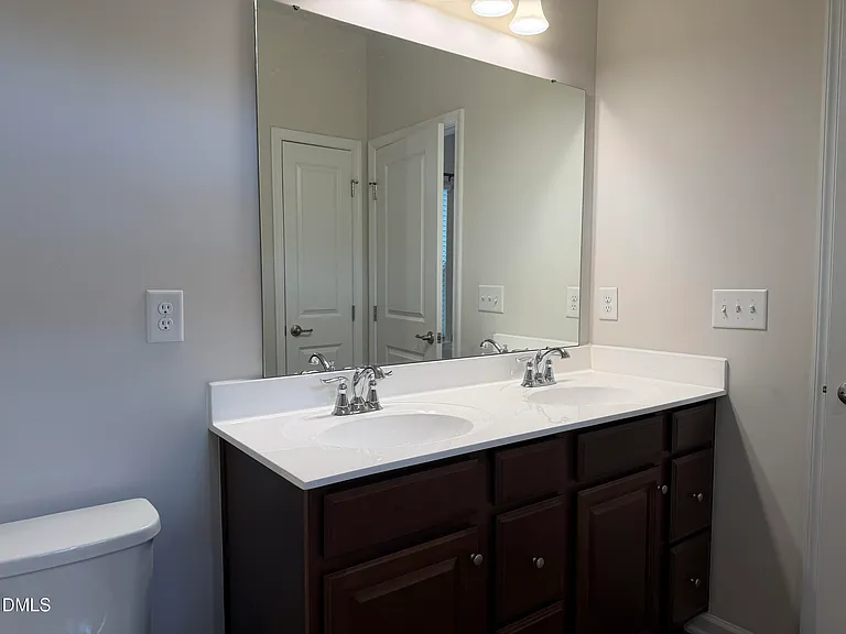 946 Channing Park Cir — Photo 21