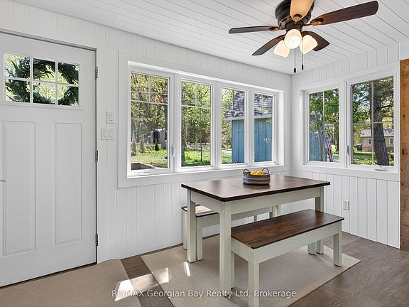 3rd image of 83 Beach Rd