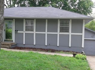 205 S Ellison Way, Independence, MO 64050