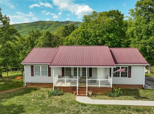 11790 Narrow Passage Rd, Eagle Rock, VA 24085