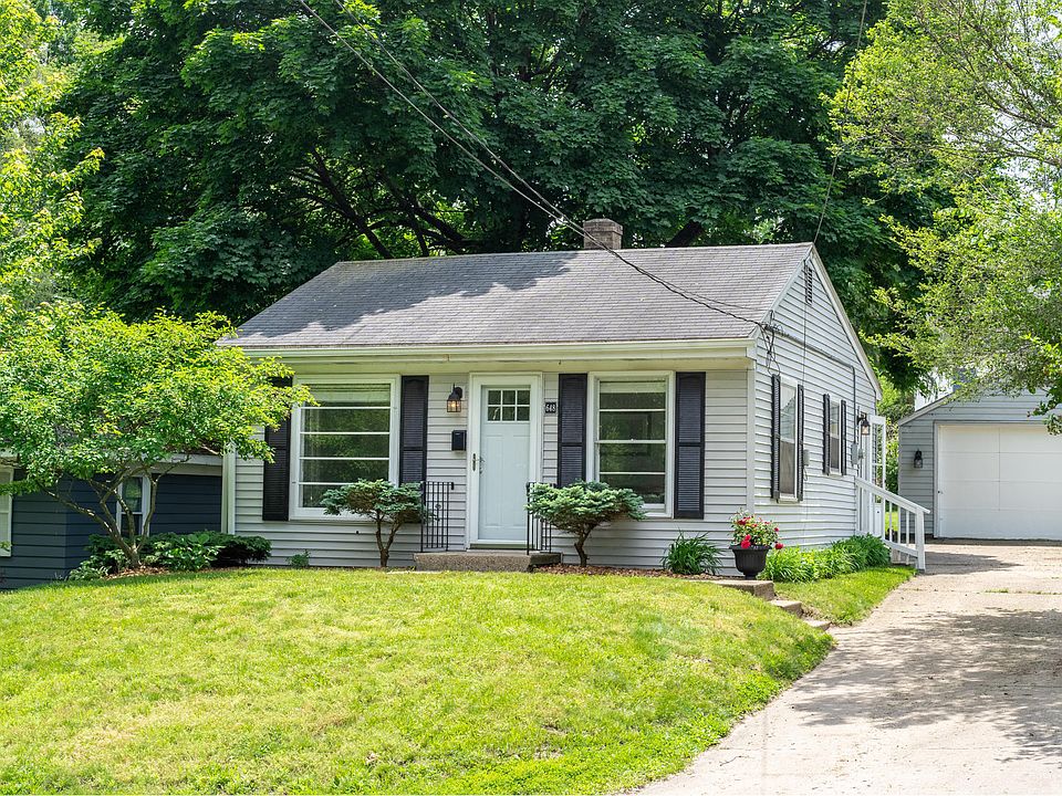 1st image of 648 Byers St NE
