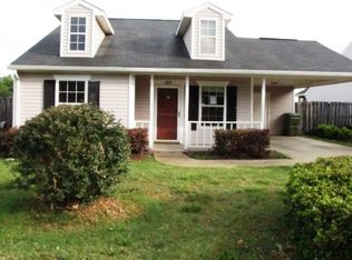 205 Red Canyon Dr, Moore, SC 29369