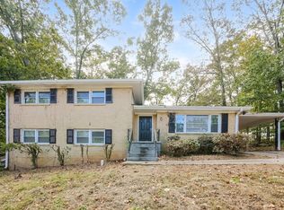 2407 Oakridge Ct, Decatur, GA 30032