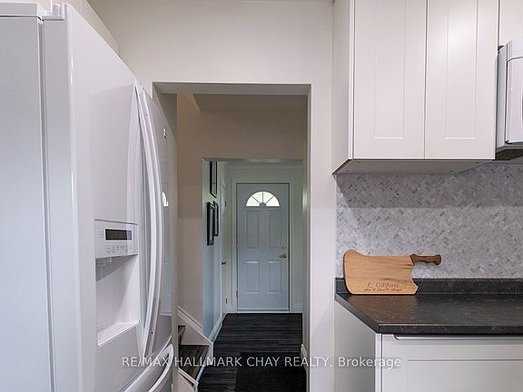 4th image of 29 Lee Ave