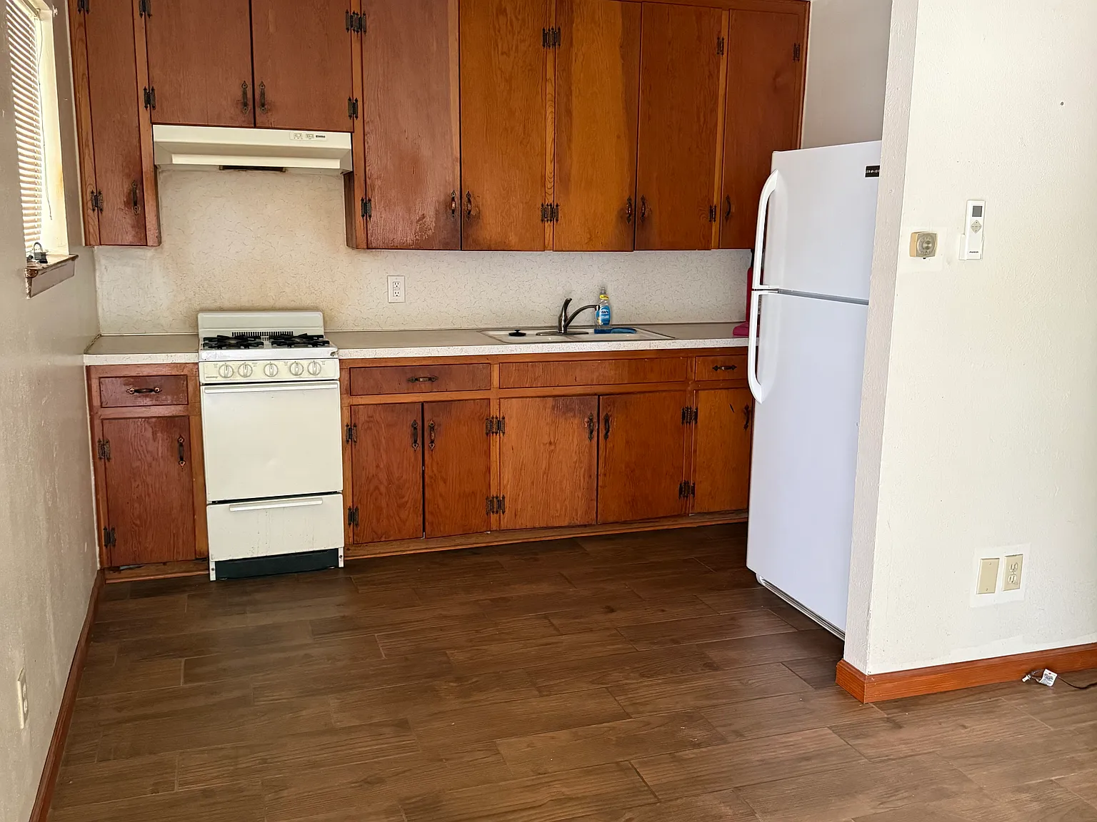 1 bed, $650 — Photo 2
