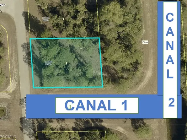 225 Thornton Ave S, Lehigh Acres, FL 33974