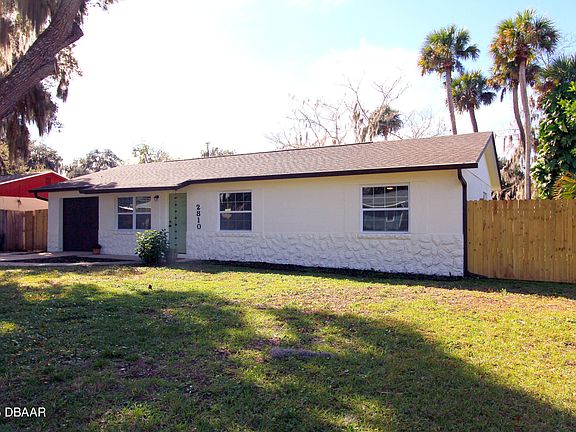 3rd image of 2810 Kumquat Dr