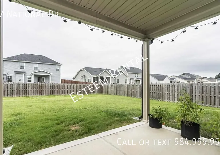 127 National Dr — Photo 20