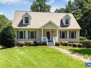 28 Lotties Ln, Nellysford, VA 22958