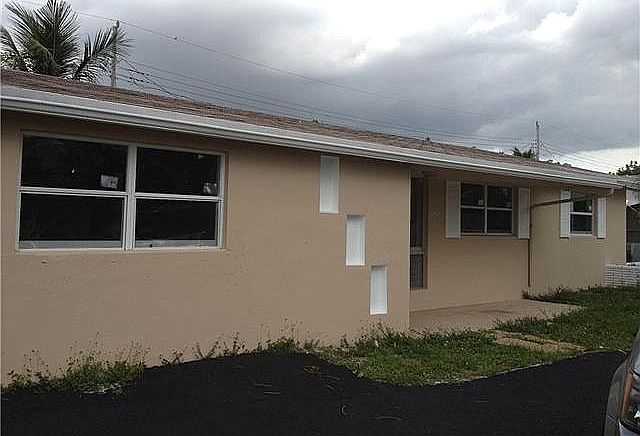 1st image of 5961 NW 15th St