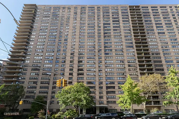 Sold by Corcoran | media 19