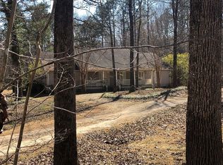 2635 Old Friendship Rd, Finger, TN 38334