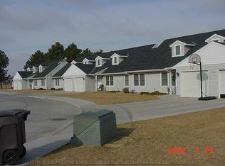701 W Stolley Park Rd, Grand Island, NE 68801