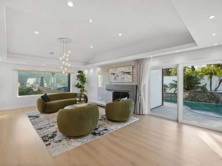 7923 Electra Dr — Photo 14