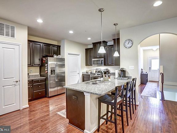 5th image of 1312 Pennington Dr